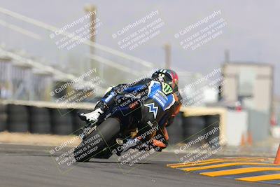 media/Oct-08-2022-SoCal Trackdays (Sat) [[1fc3beec89]]/Turn 16 (125pm)/